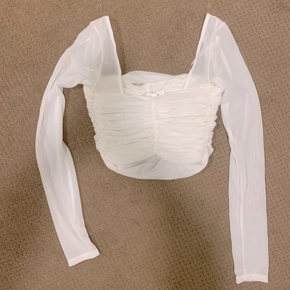 Glassons Long sleeve sheer blouse - Picture 2 of 5